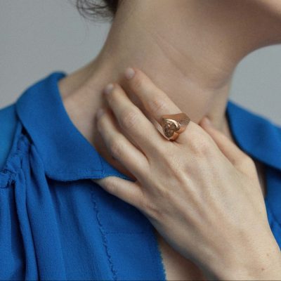 Pečetní prsten srdce oko Homa Pečetní prsten srdce oko Janja Prokić Homa