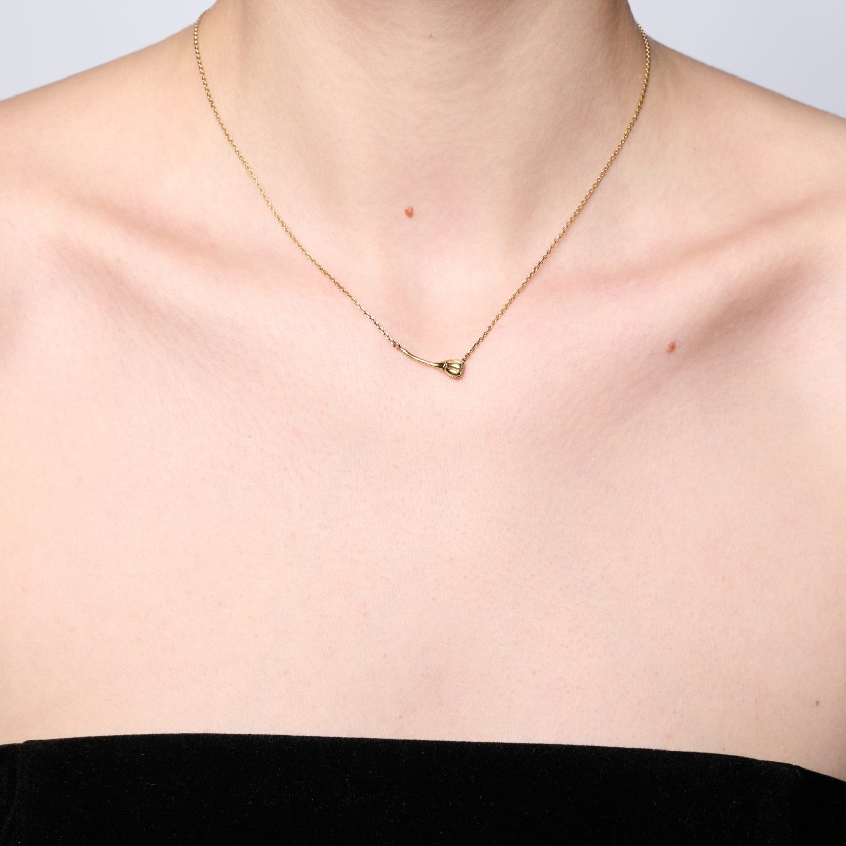 náhrdelník kvítek žluté zlato image