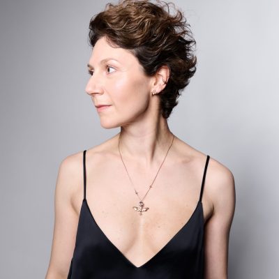 náhrdelník můra s morganitem růžové zlato