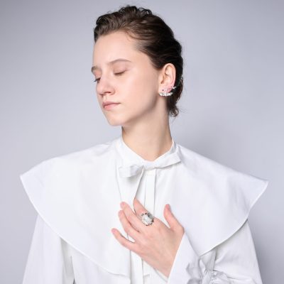 náušnice můra na větvi_prsten šiška stříbro image