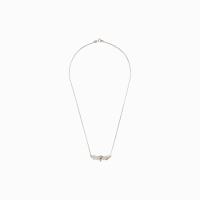 1. Náhrdelník můra 02 stříbro Amor Fati Náhrdelník můra stříbro Janja Prokić