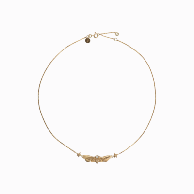 Náhrdelník velká můra 02 zlato Amor Fati Náhrdelník Velká můra žluté zlato Janja Prokić