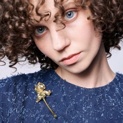 Daria_Pavlovičová_image_brož_iris