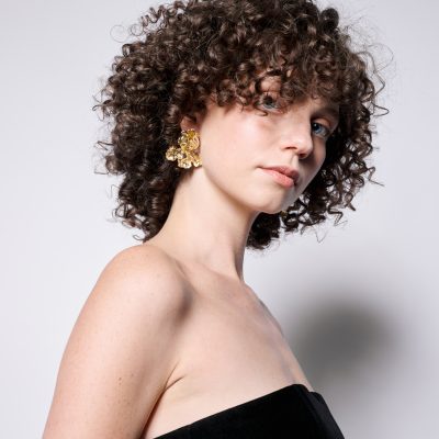 Darija_Pavlovičová_náušnice_iris_velké