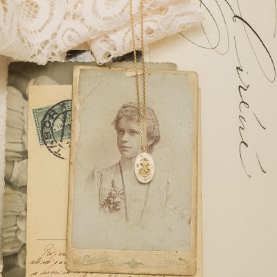 Eirene_zlato_vzpominkova_krabice10