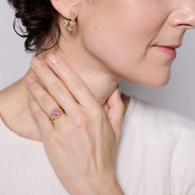 Martha_Issová_prsteny_iris_žluté_zlato_01